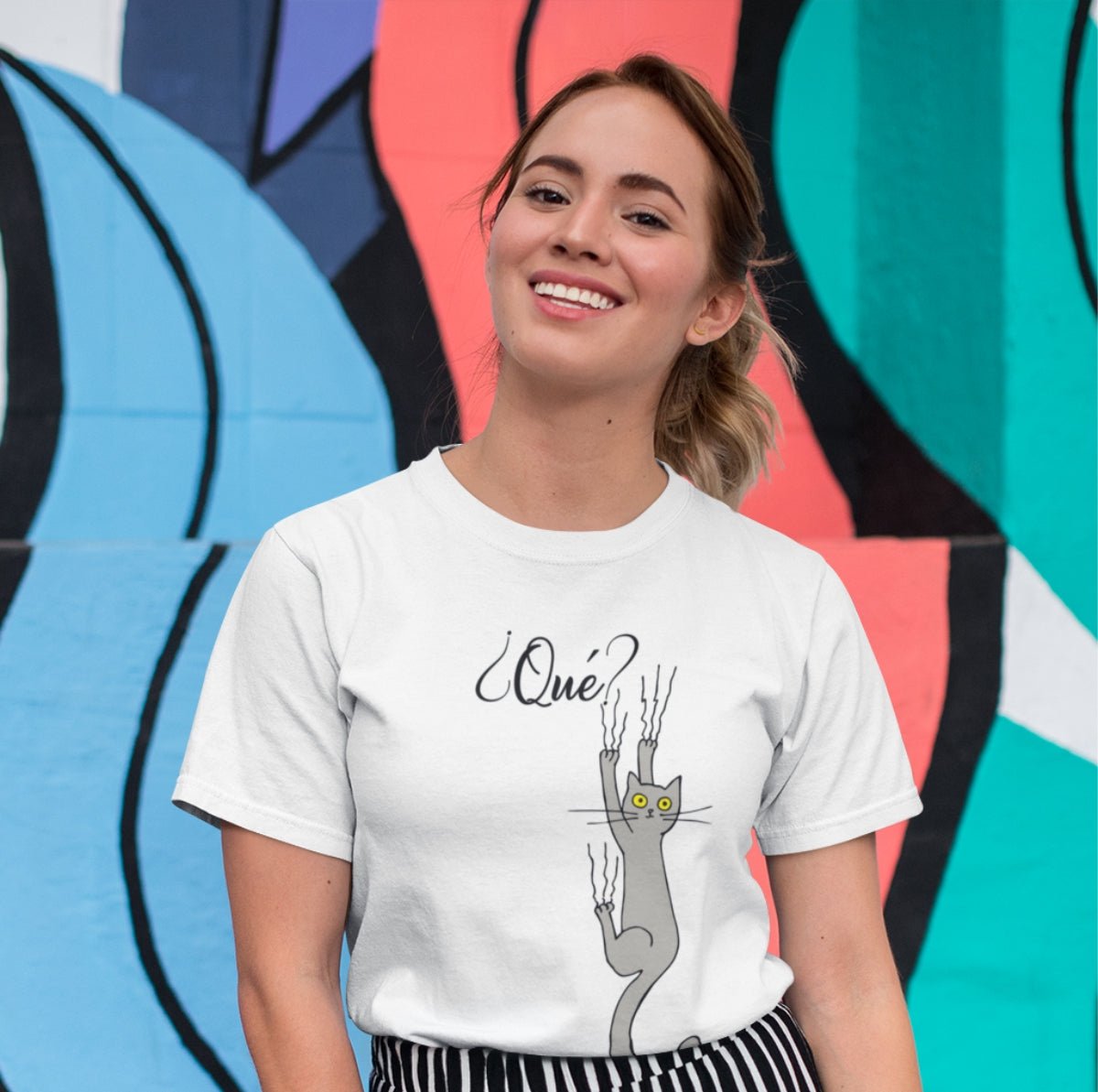 Biele UNISEX tričko „Qué“