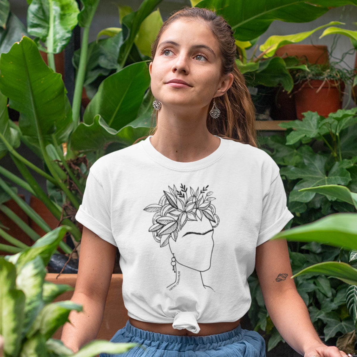 Valge UNISEX T-särk Frida